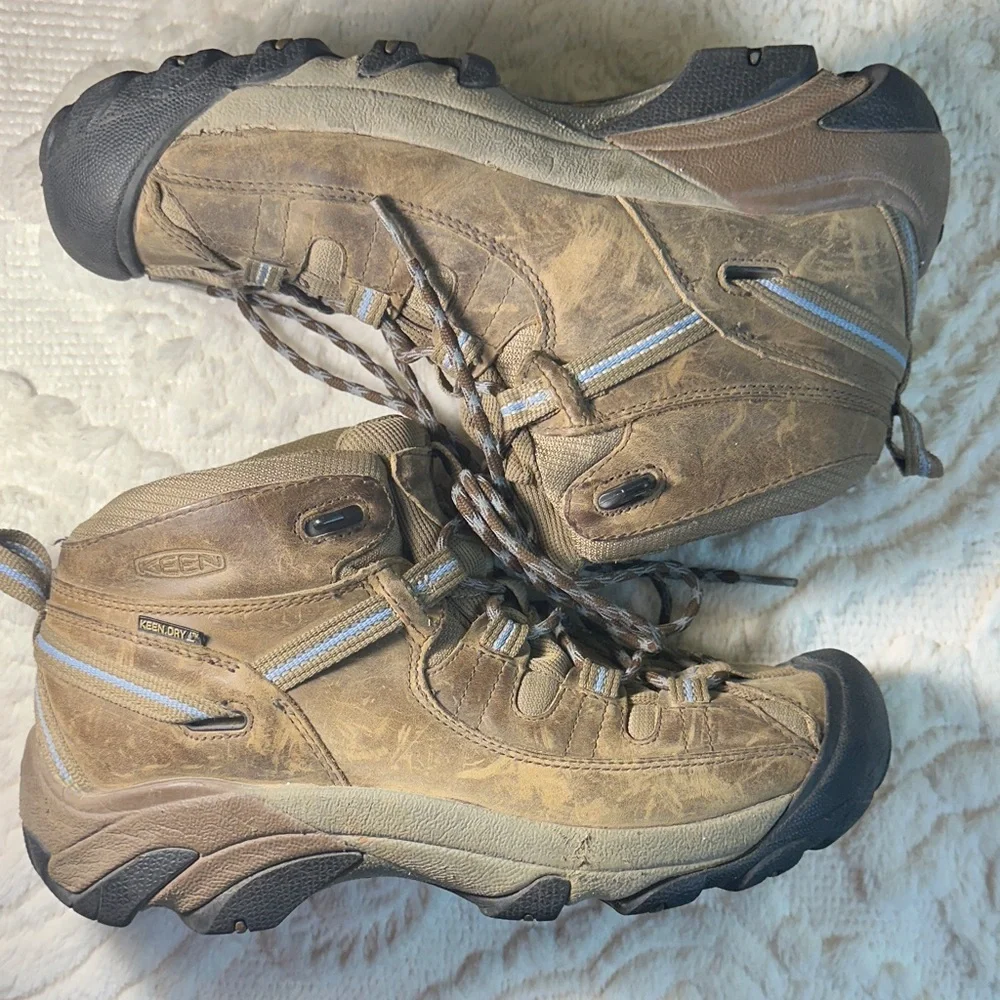 Keen Targhee ll Brown weatherproof Work/Hiking/snow boots